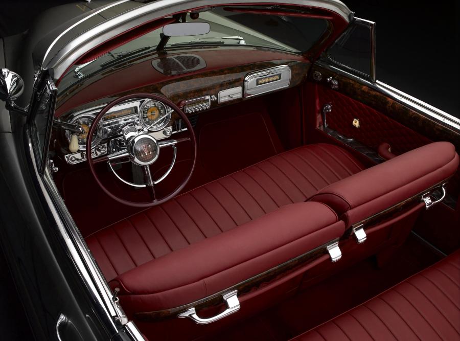 Интерьер Hudson Hornet Brougham Convertible (7A) 1951 года  (фото 22 из 26)